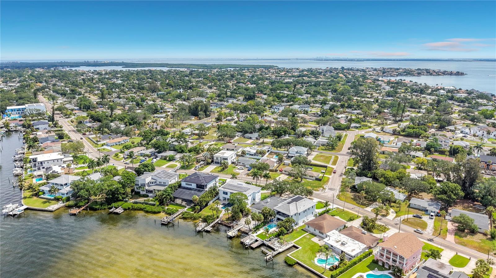 SHORE ACRES OVERLOOK SEC - Residential
