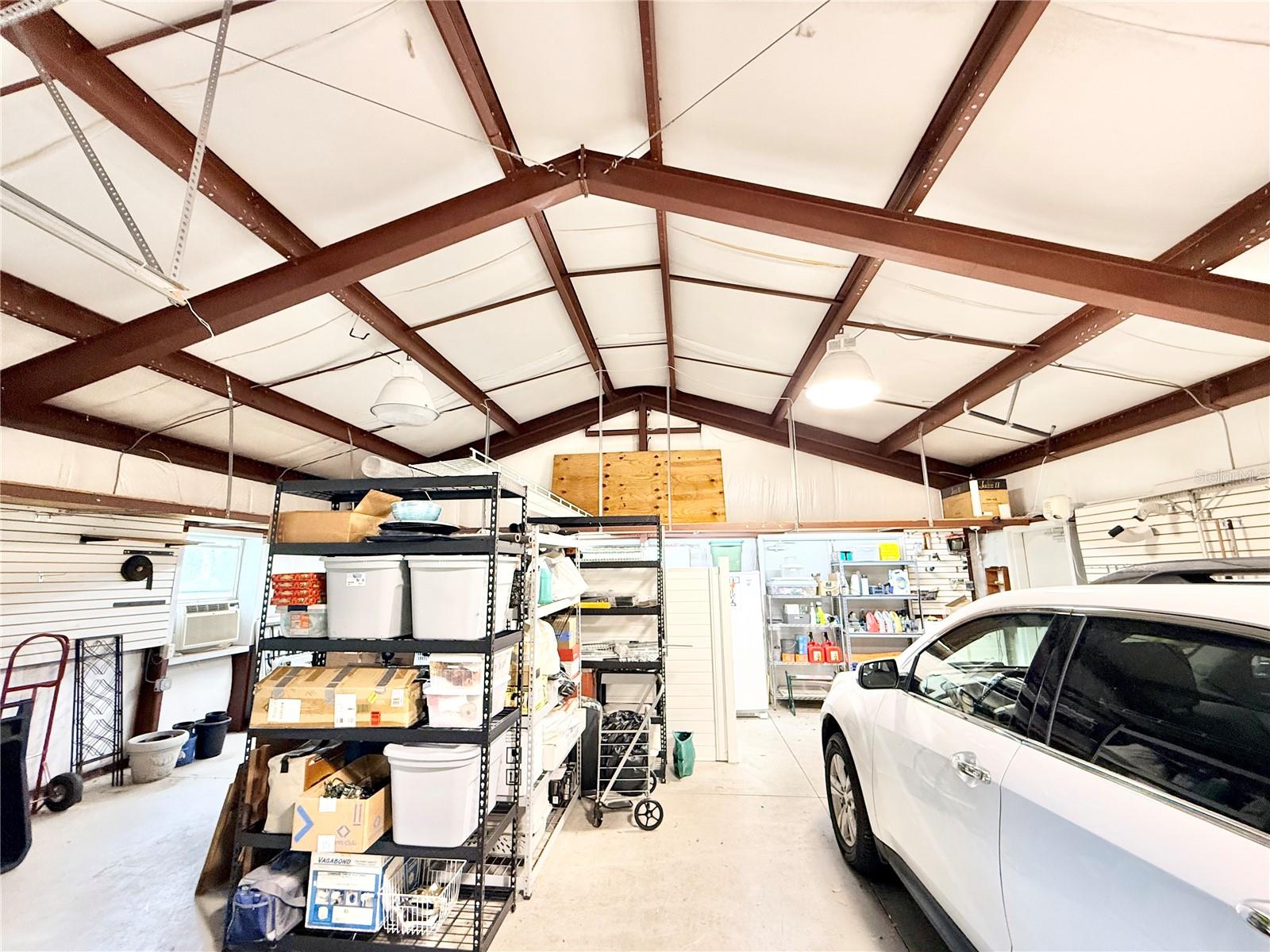 SILVER LAKE ESTATES - Residential