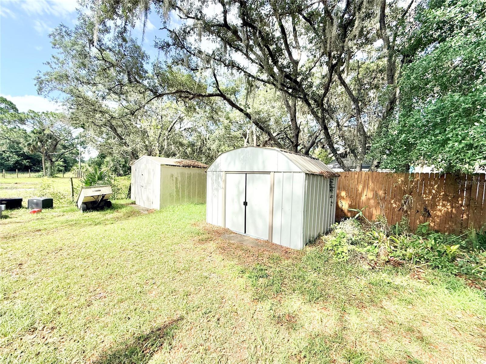 SILVER LAKE ESTATES - Residential