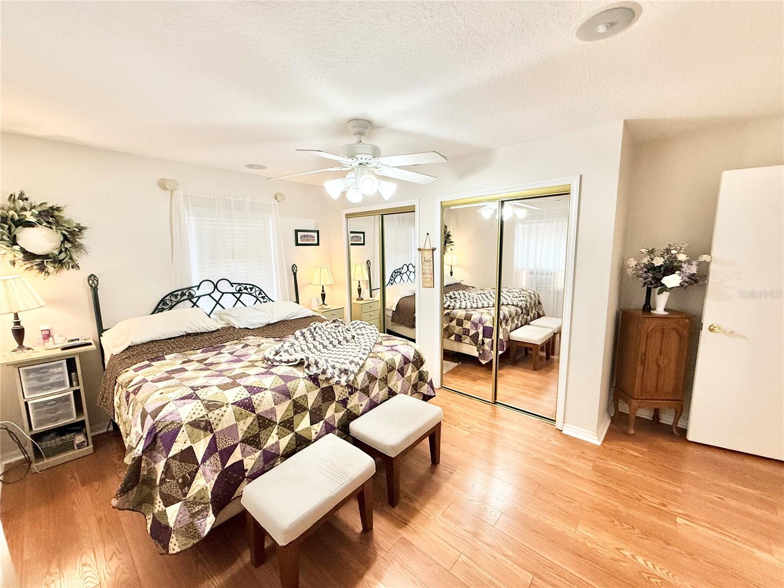 SILVER LAKE ESTATES - Residential