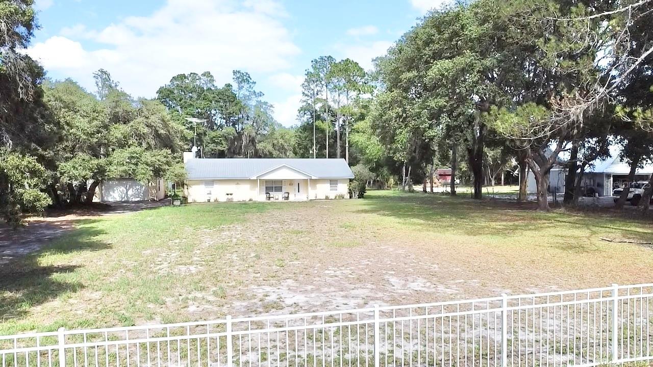 SILVER LAKE ESTATES - Residential