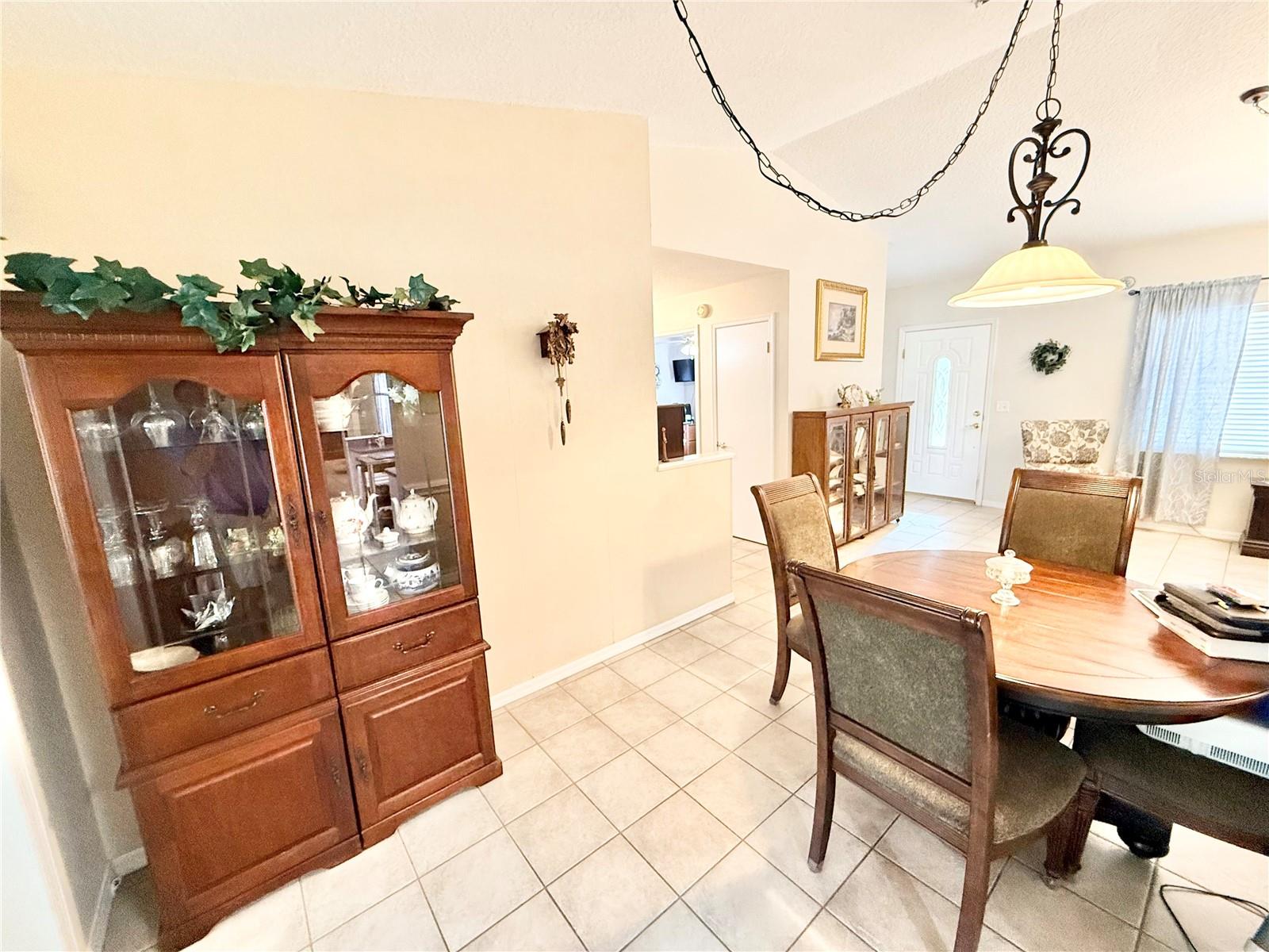 SILVER LAKE ESTATES - Residential