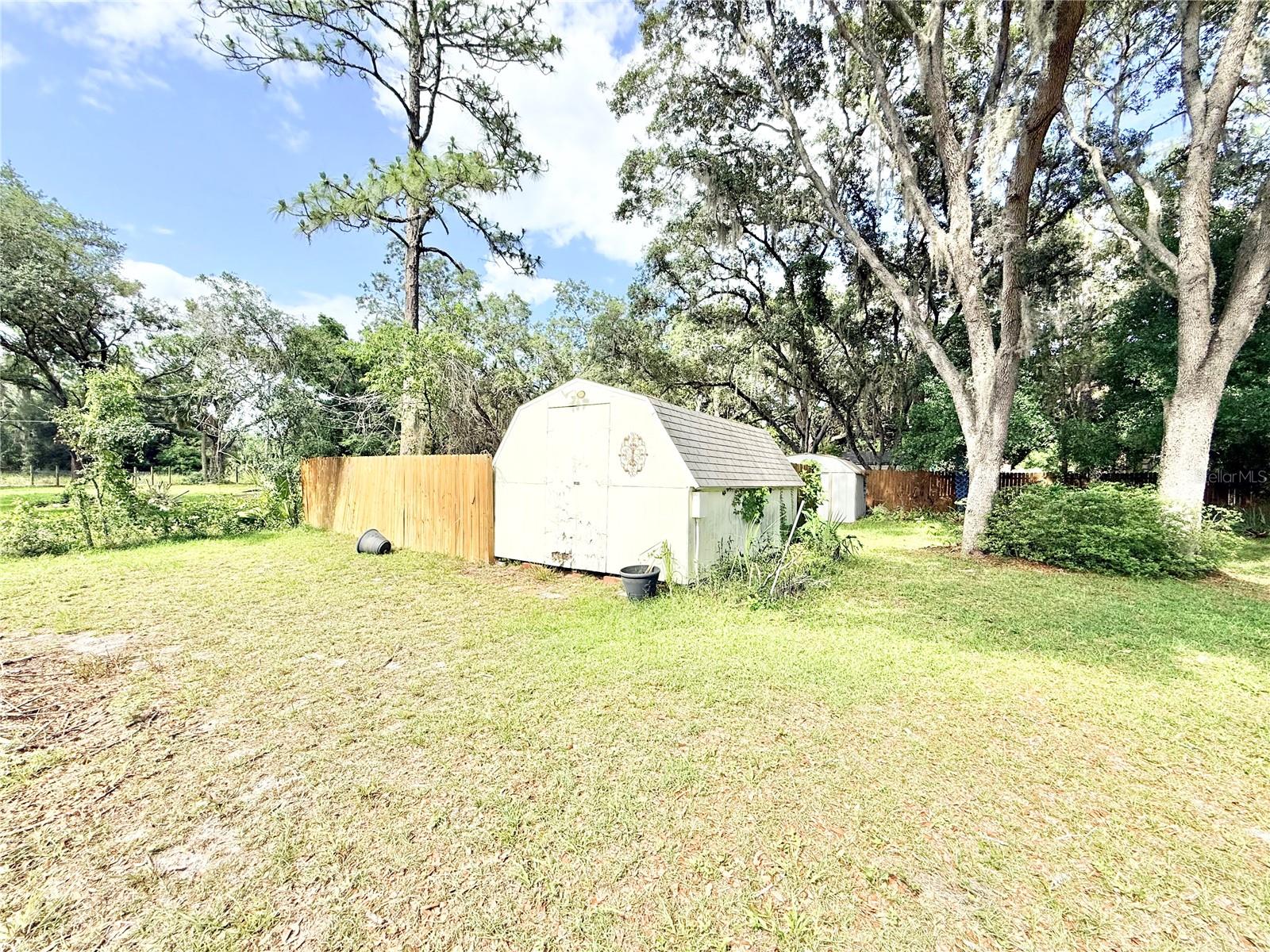 SILVER LAKE ESTATES - Residential