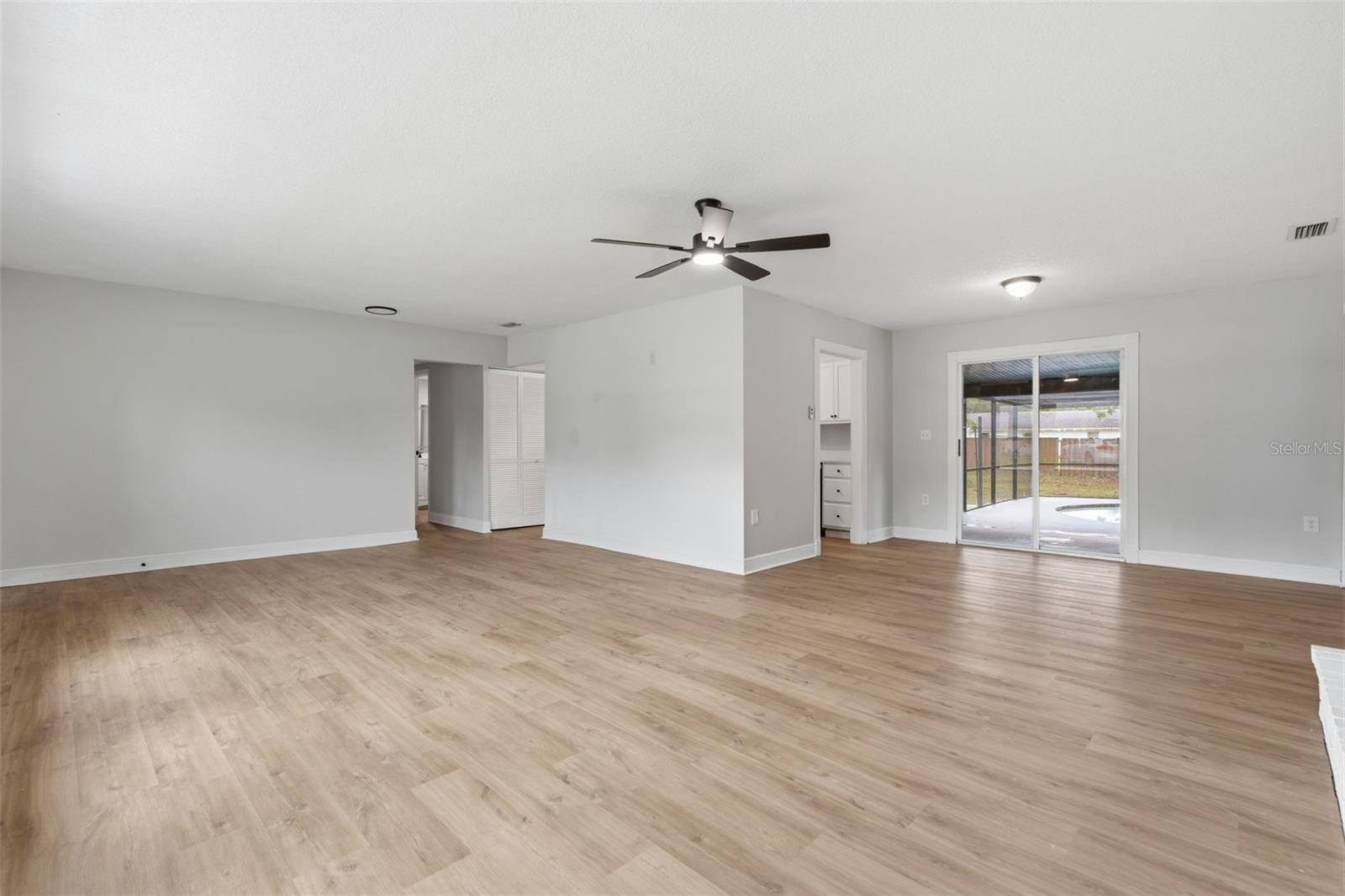 PLANTATION ESTATES UNIT 01 - Residential