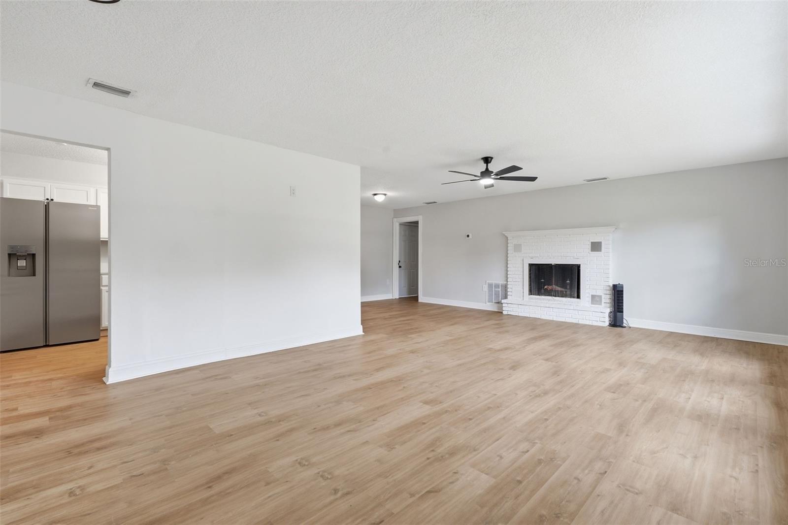 PLANTATION ESTATES UNIT 01 - Residential