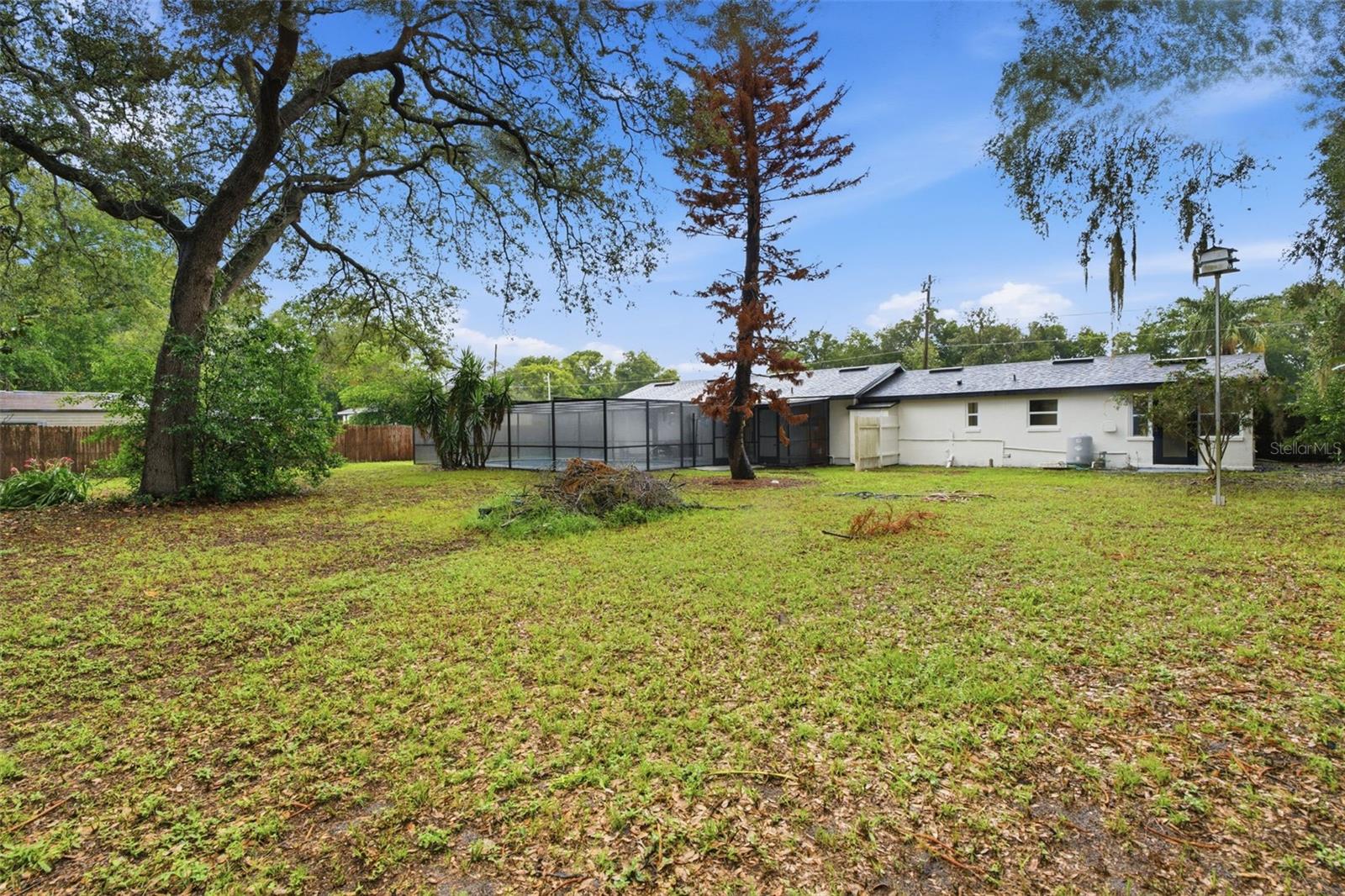 PLANTATION ESTATES UNIT 01 - Residential