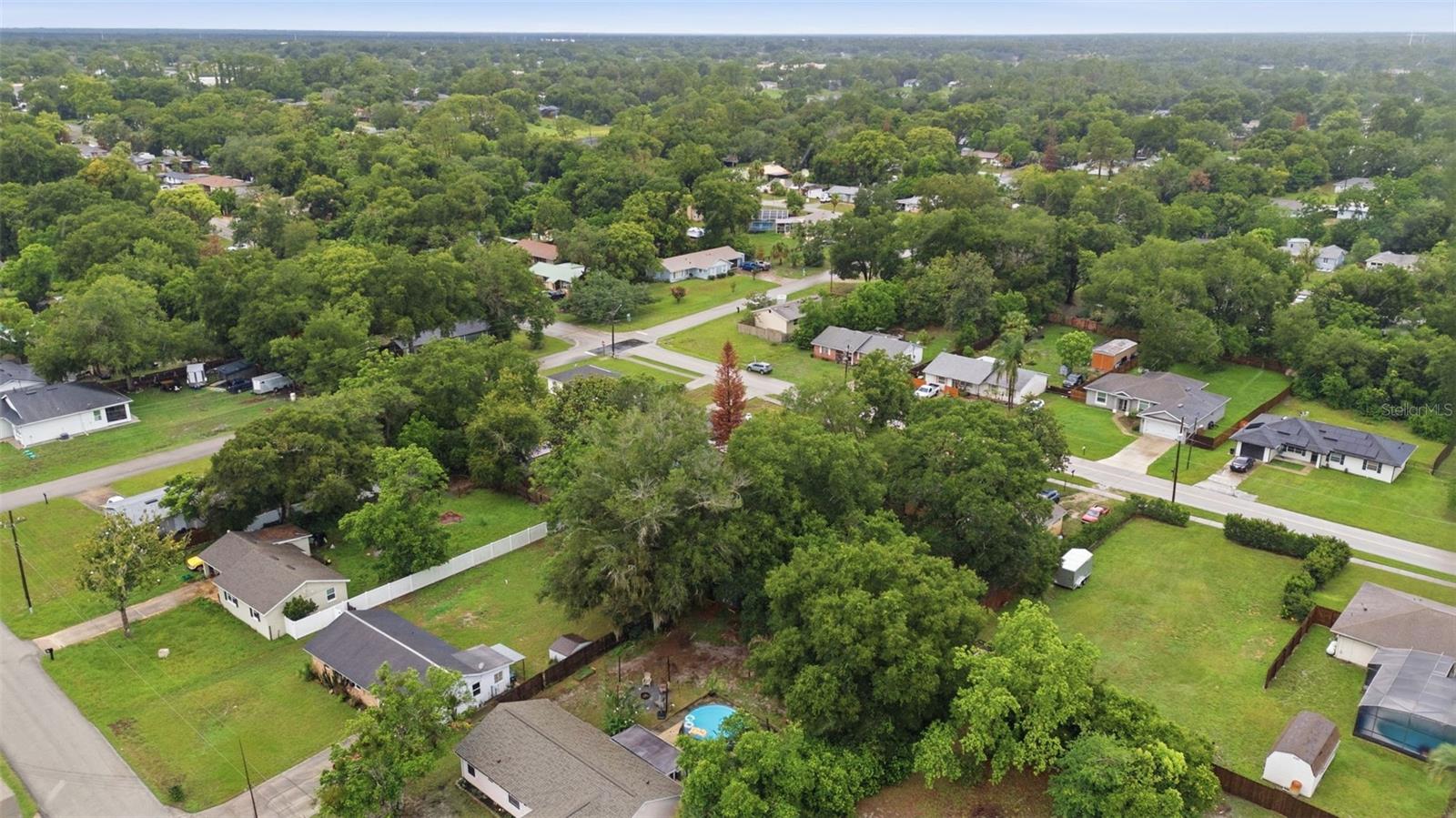 PLANTATION ESTATES UNIT 01 - Residential