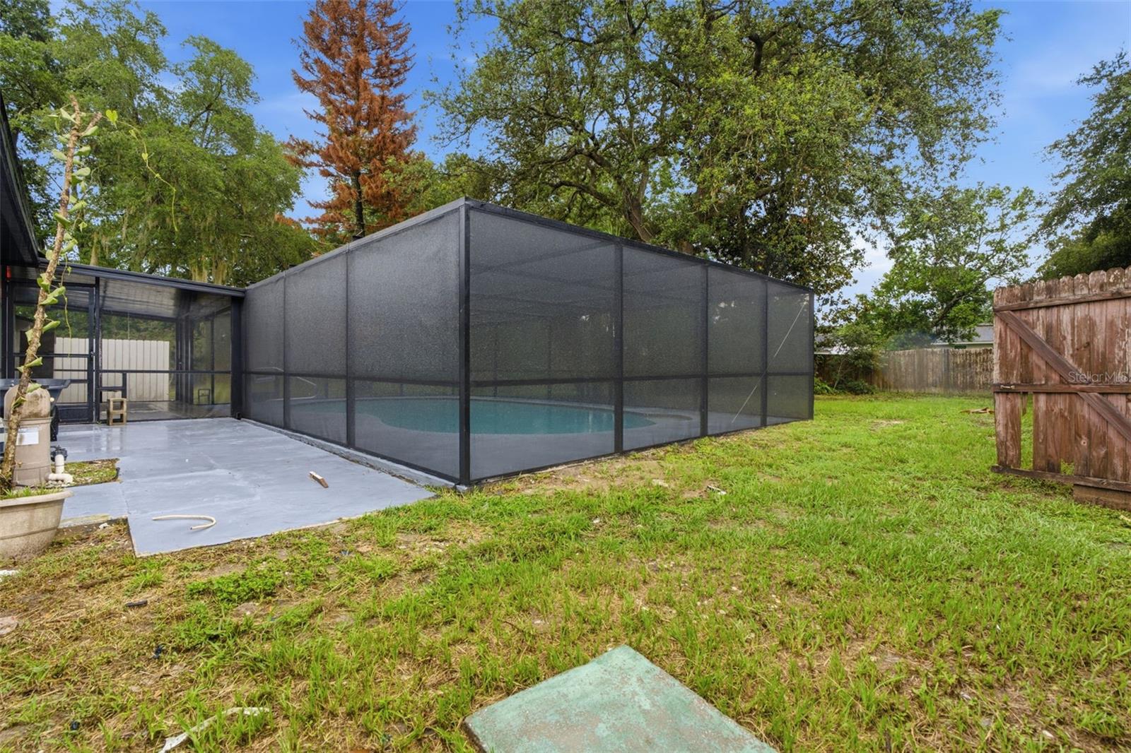PLANTATION ESTATES UNIT 01 - Residential