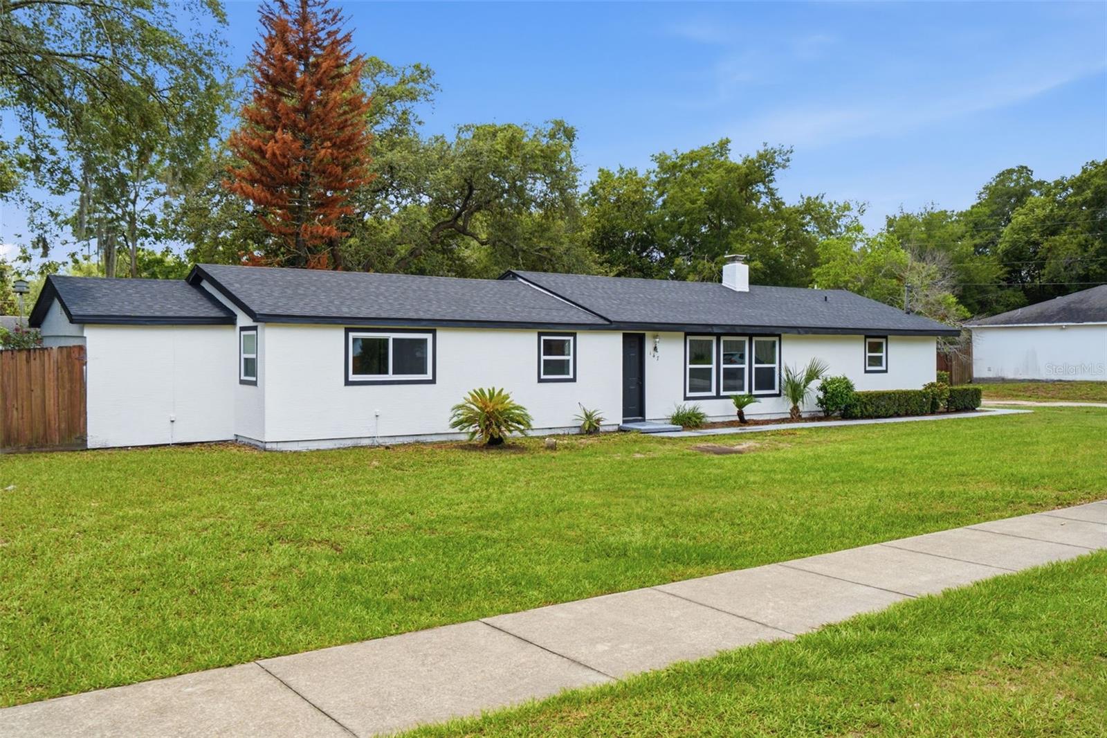PLANTATION ESTATES UNIT 01 - Residential