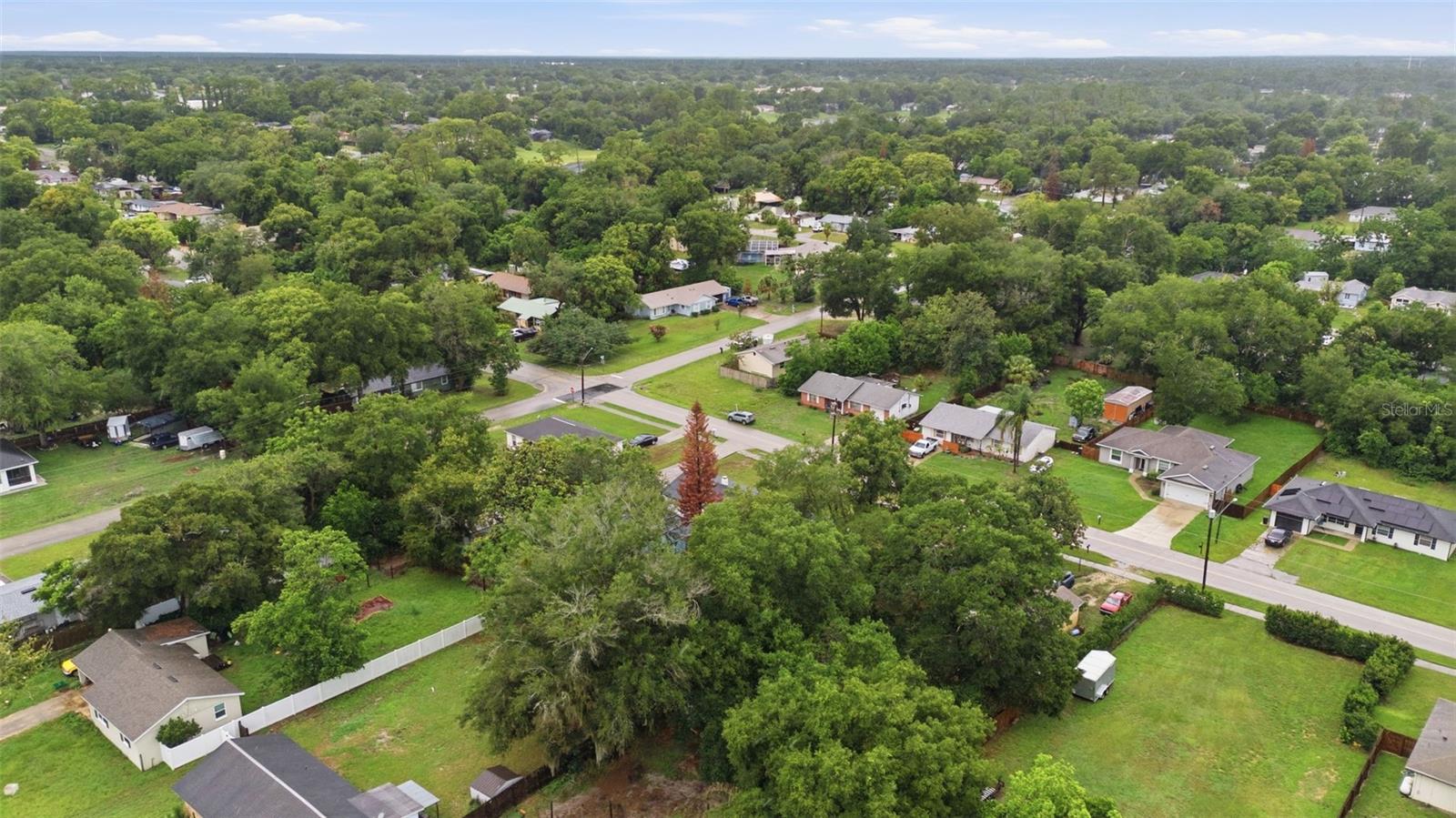 PLANTATION ESTATES UNIT 01 - Residential