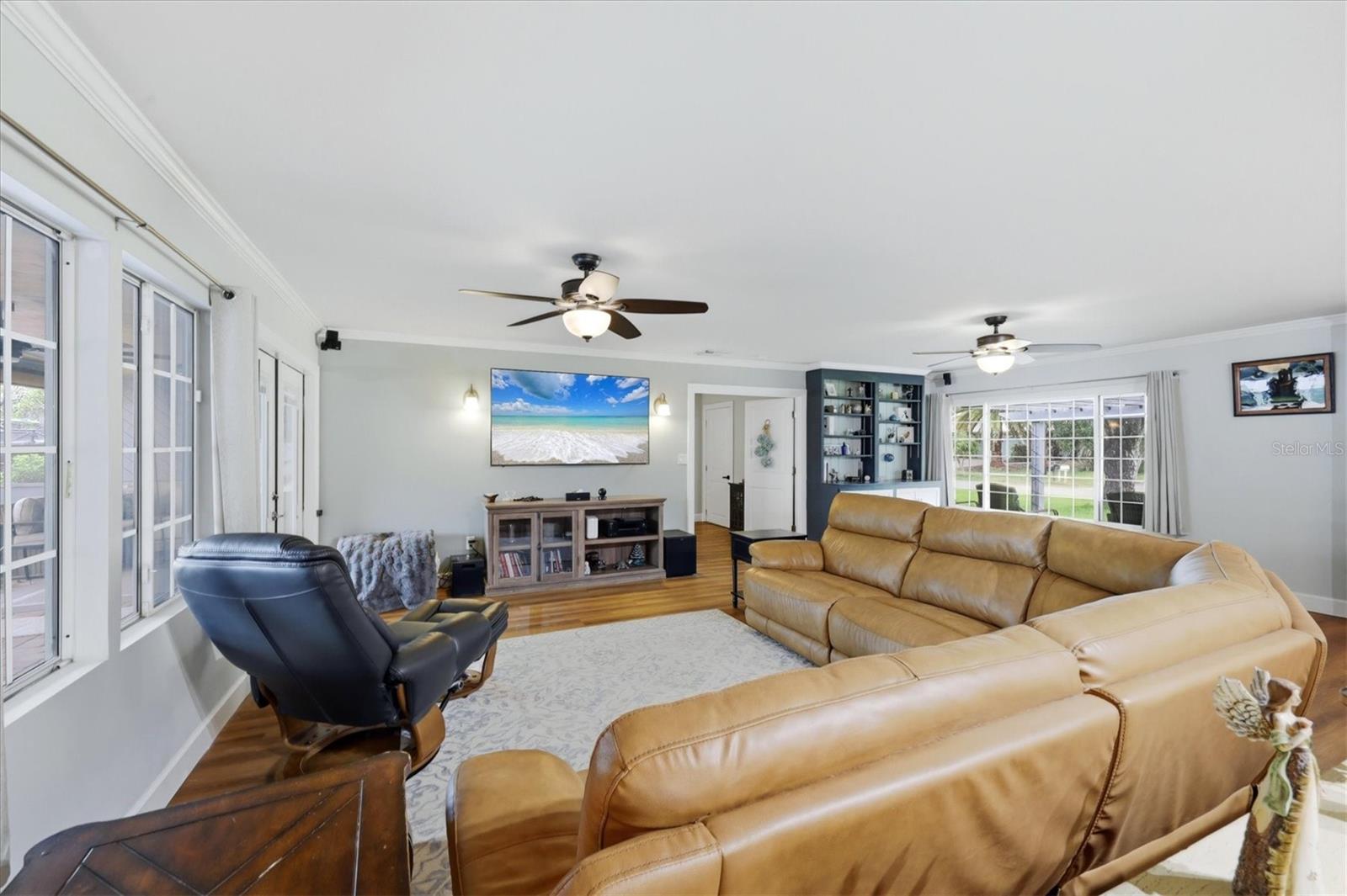 SARASOTA GOLF CLUB COLONY 3 - Residential