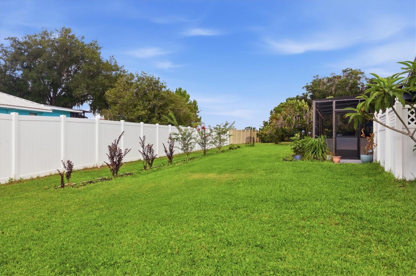SARASOTA GOLF CLUB COLONY 3 - Residential