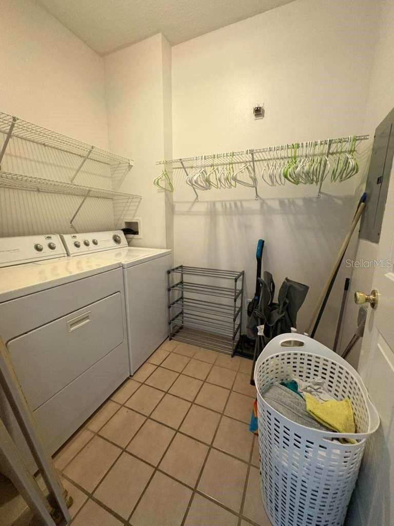 CAPRI/HUNTERS CRK CONDO - Residential Lease
