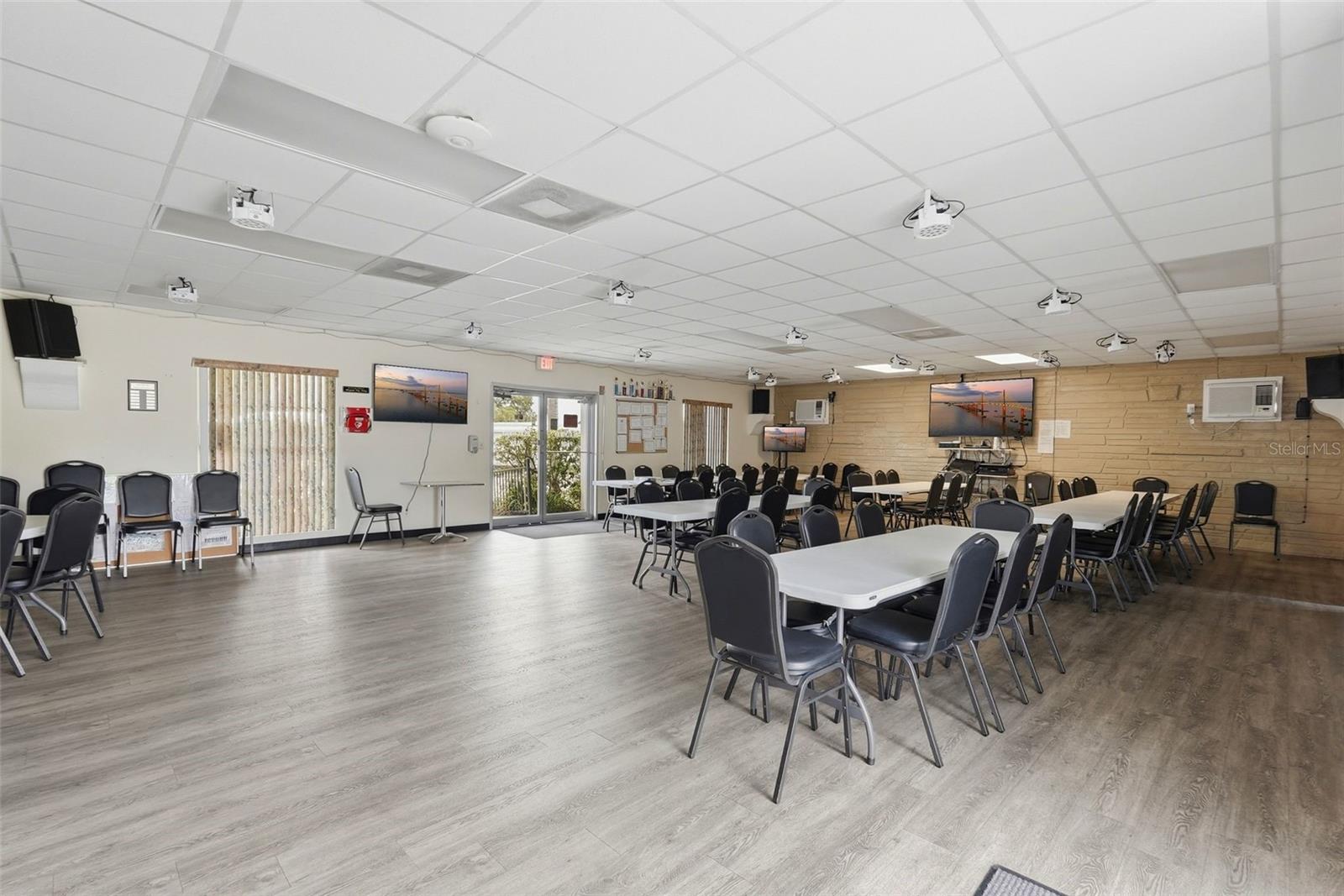 BEACHWAY PARK INC M/H UNREC - Residential