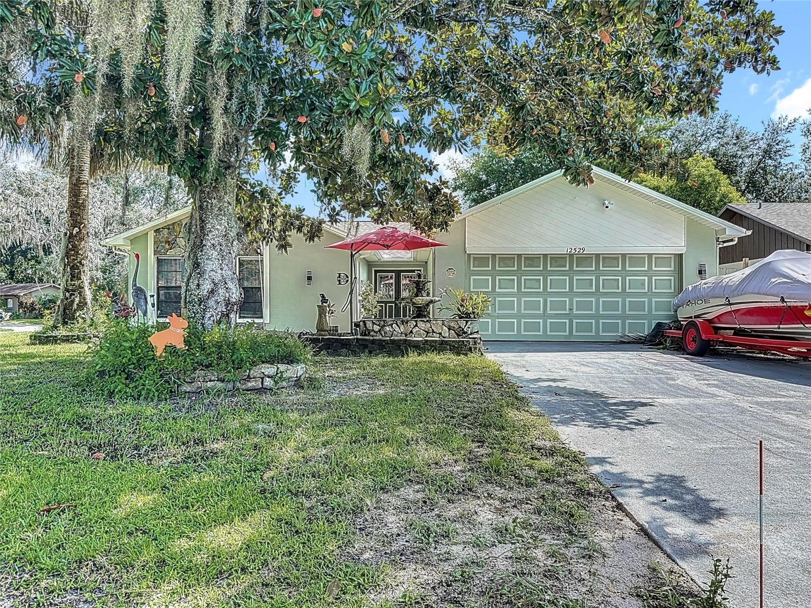 SHADOW LAKES - Residential
