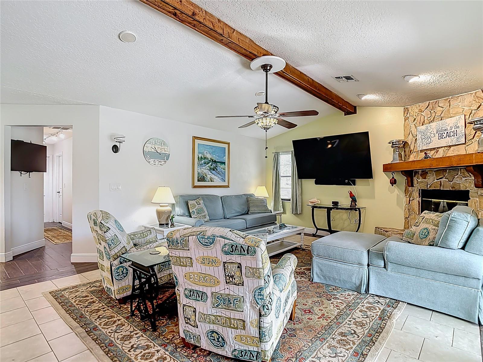 SHADOW LAKES - Residential
