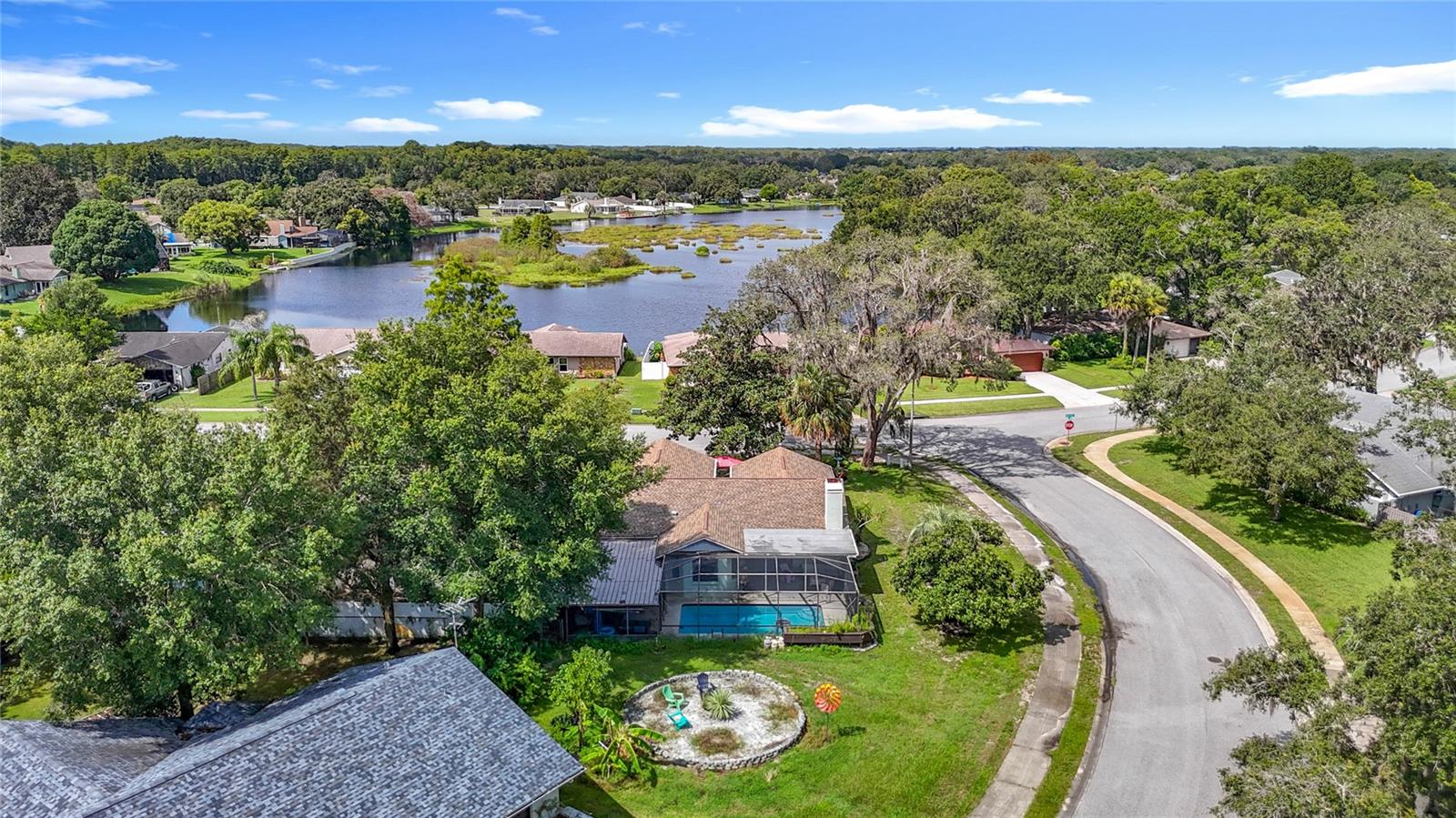 SHADOW LAKES - Residential