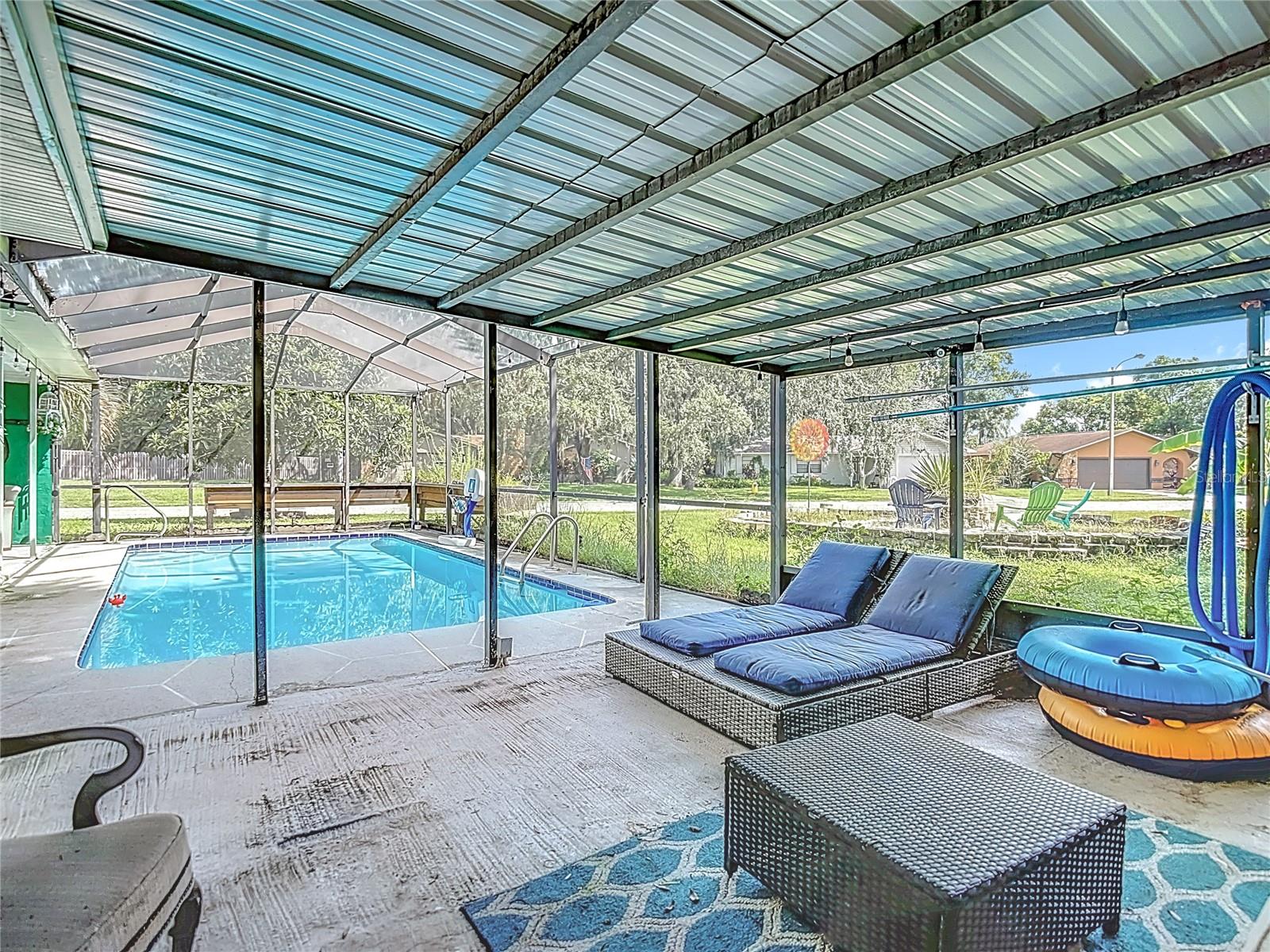 SHADOW LAKES - Residential