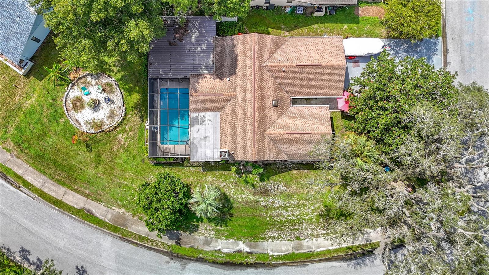 SHADOW LAKES - Residential