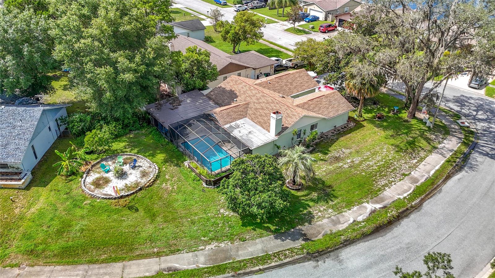 SHADOW LAKES - Residential
