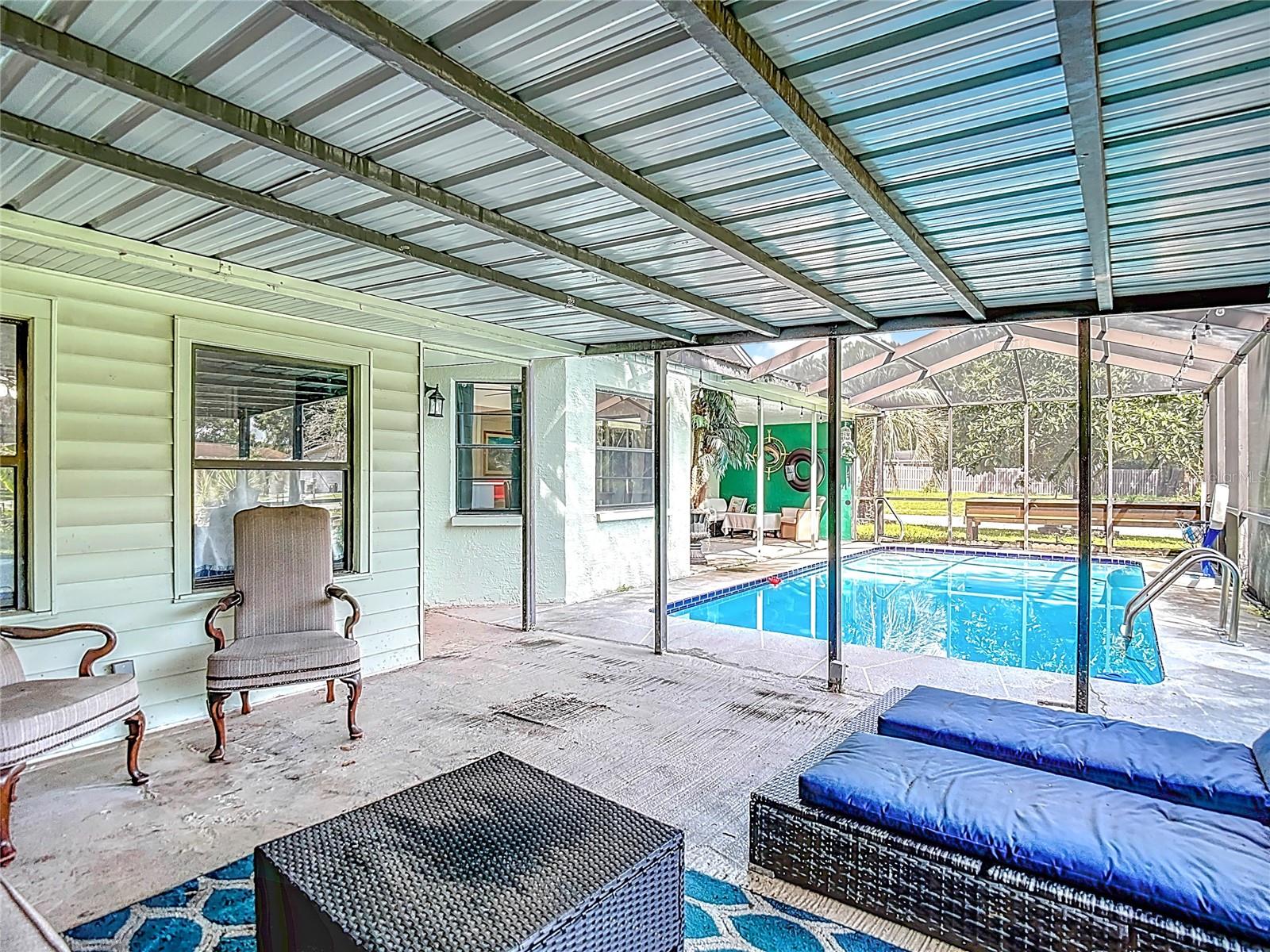 SHADOW LAKES - Residential
