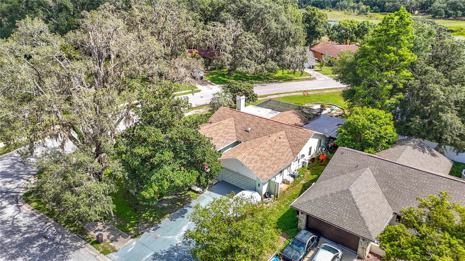 SHADOW LAKES - Residential
