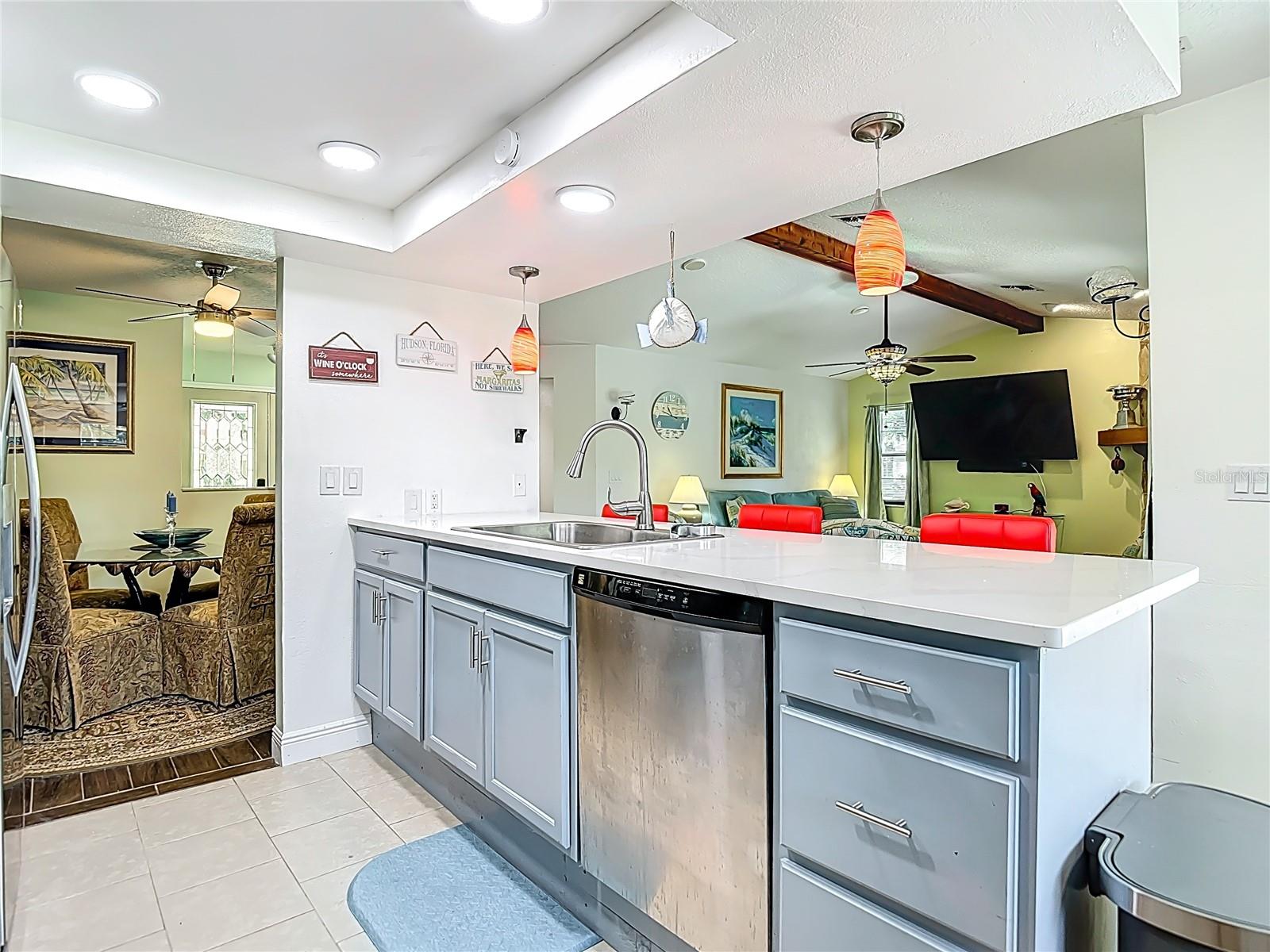 SHADOW LAKES - Residential