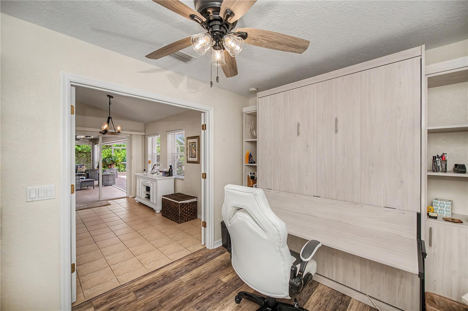 ROTONDA LAKES - Residential