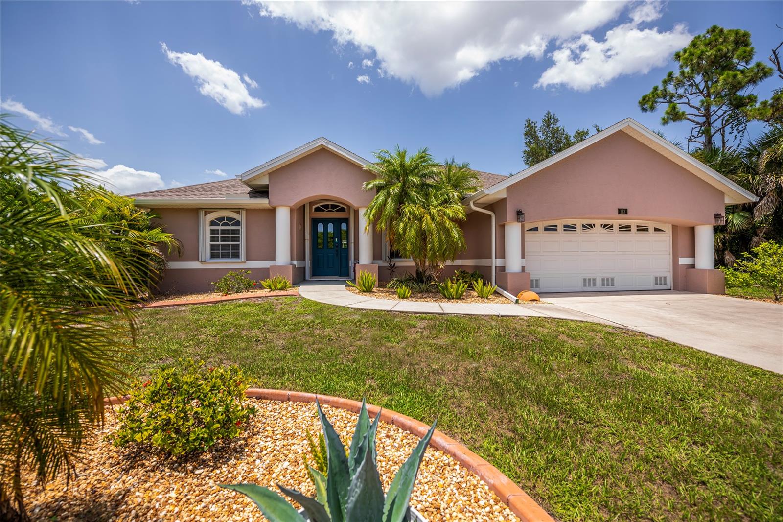 ROTONDA LAKES - Residential