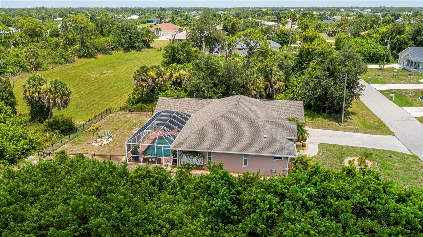 ROTONDA LAKES - Residential