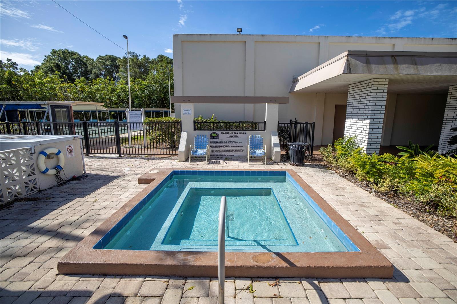 FIVE TOWNS OF ST PETE - Residential