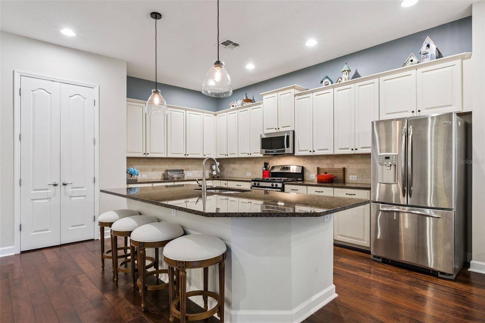OAKLAND PARKB-1B A - Residential