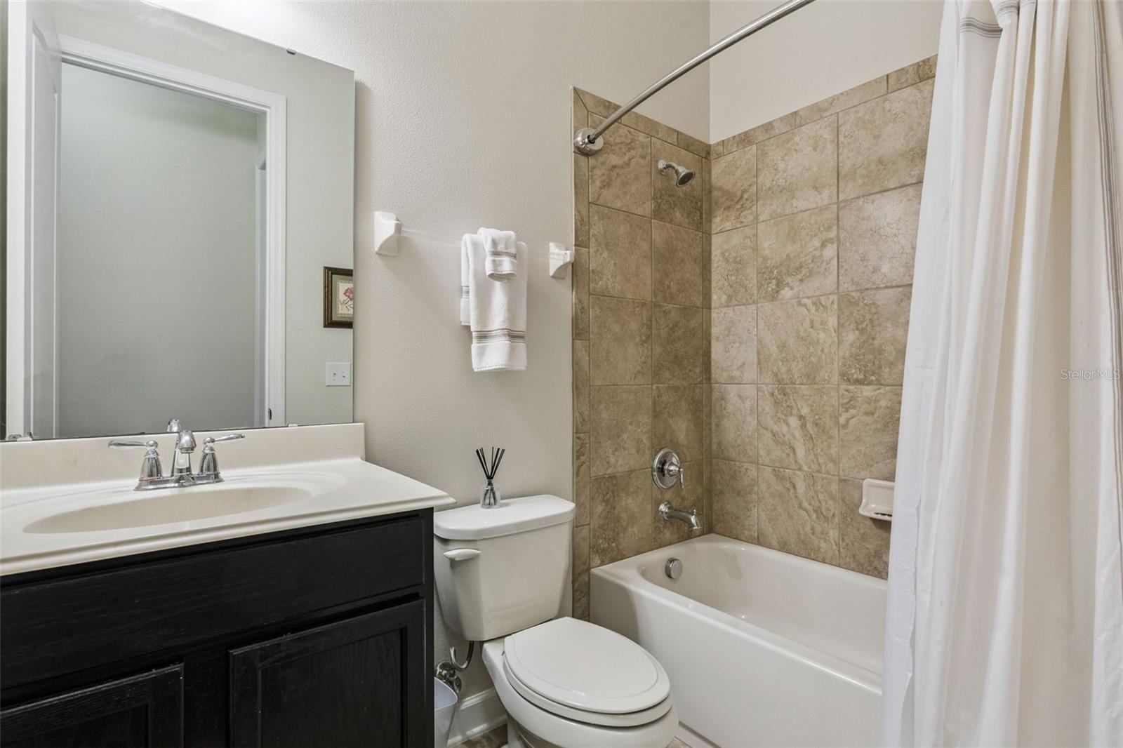 OAKLAND PARKB-1B A - Residential