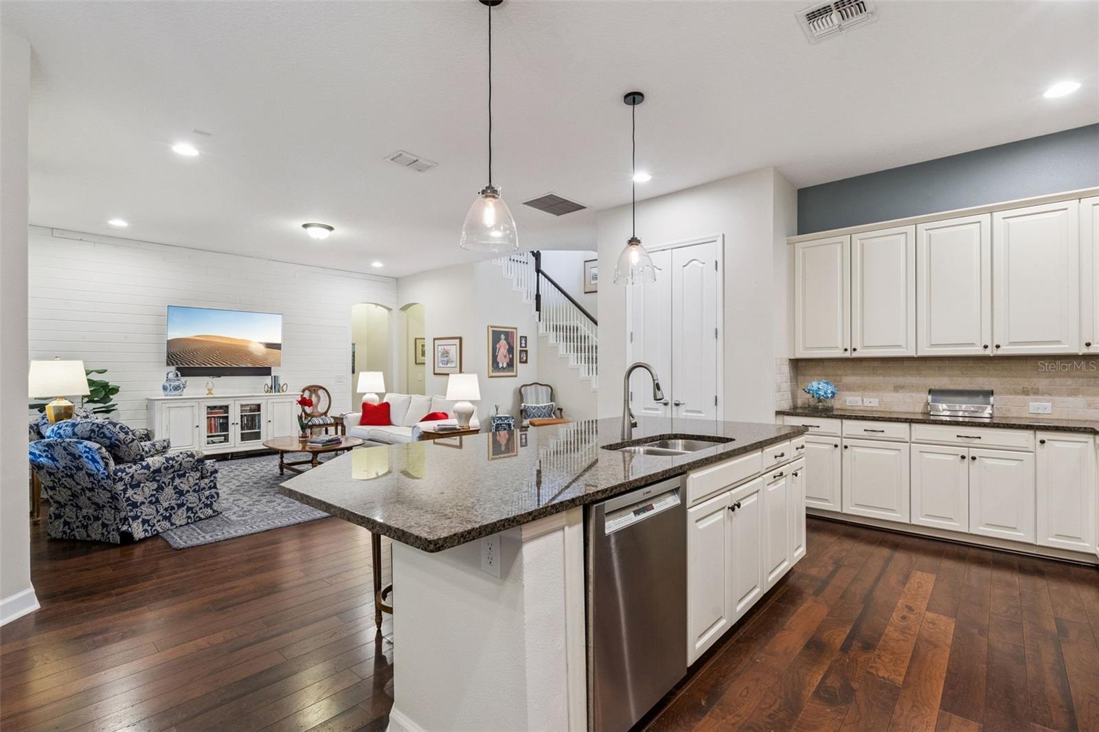 OAKLAND PARKB-1B A - Residential