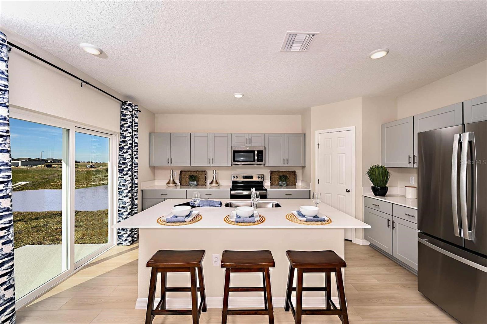 SCENIC TERRACE - Residential