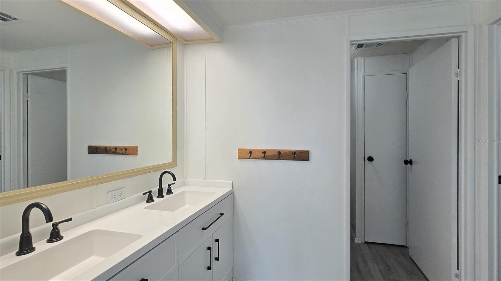 LAKES/COCOA PH III - Residential