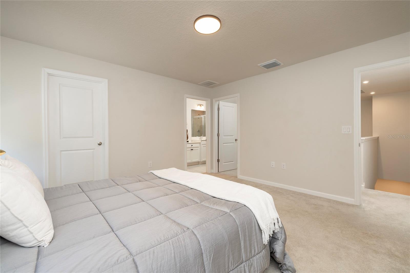 ANCLOTE SQUARE BLDG 1 - Residential