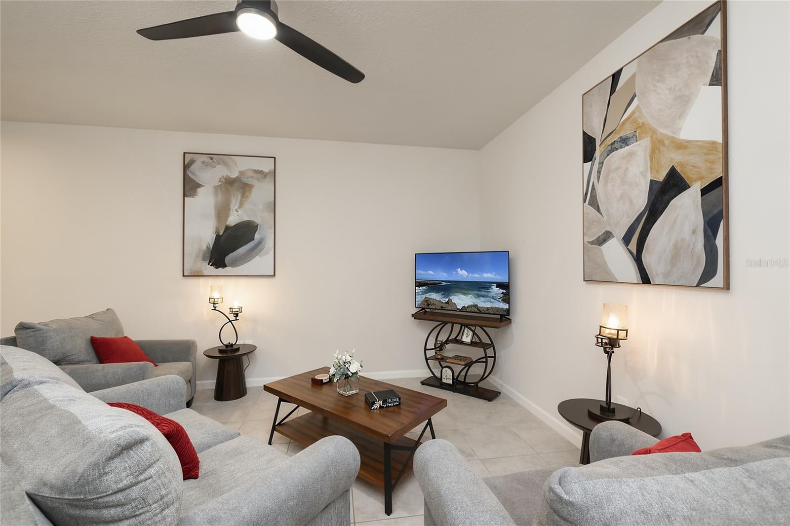 ANCLOTE SQUARE BLDG 1 - Residential