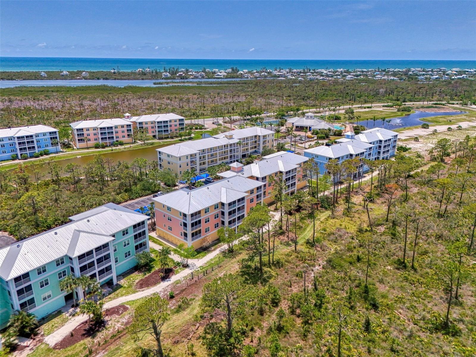 CAPE HAZE RESIDENCE C 07 9 - Residential