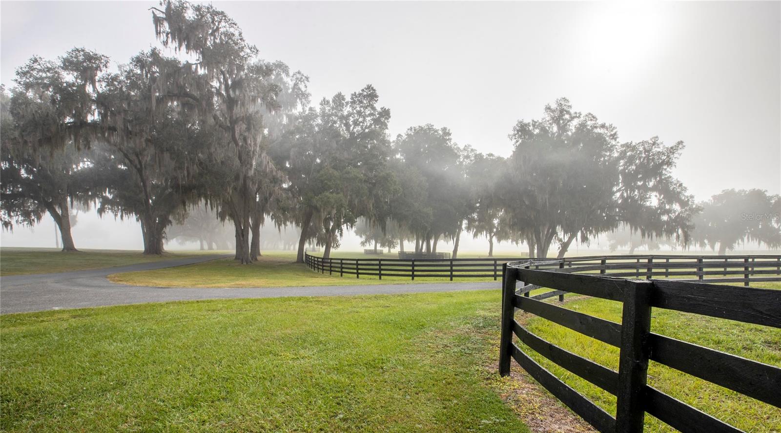 ACREAGE NON SUBDIVISION - Residential