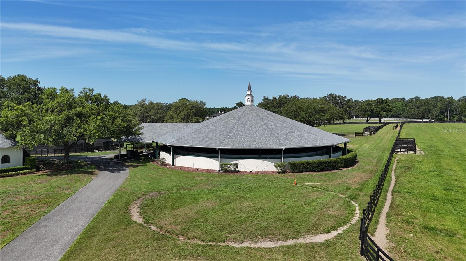 ACREAGE NON SUBDIVISION - Residential