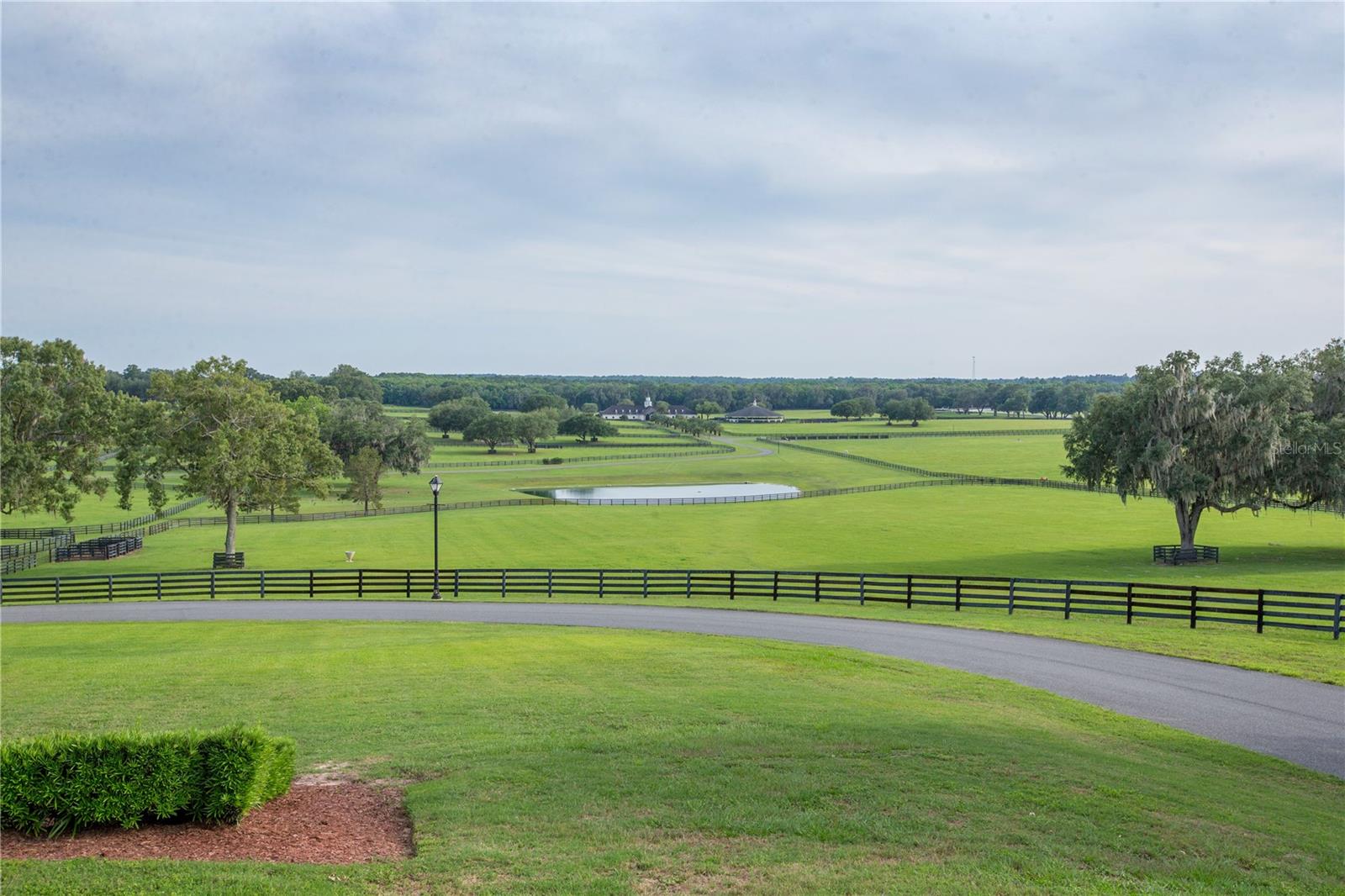 ACREAGE NON SUBDIVISION - Residential