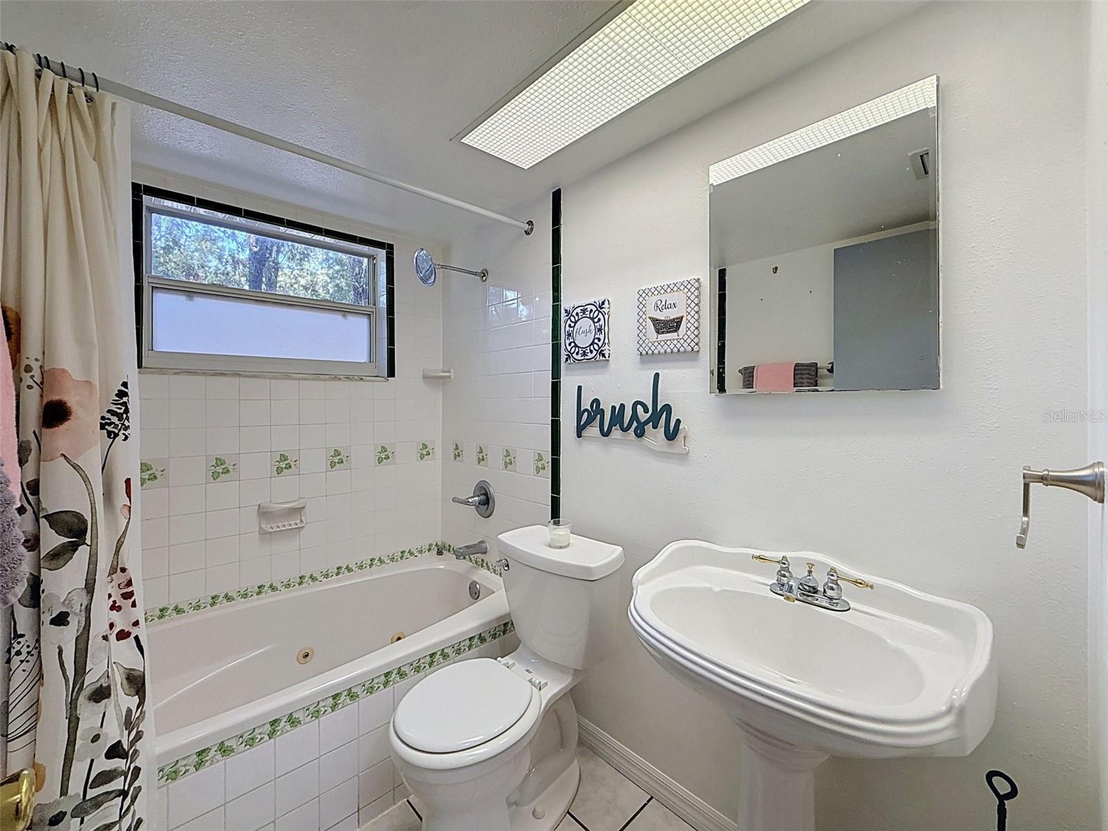 GARDEN HILL - Residential