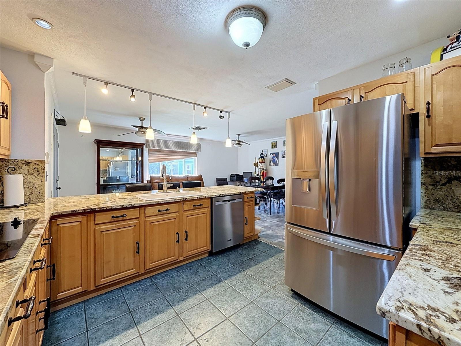 GARDEN HILL - Residential