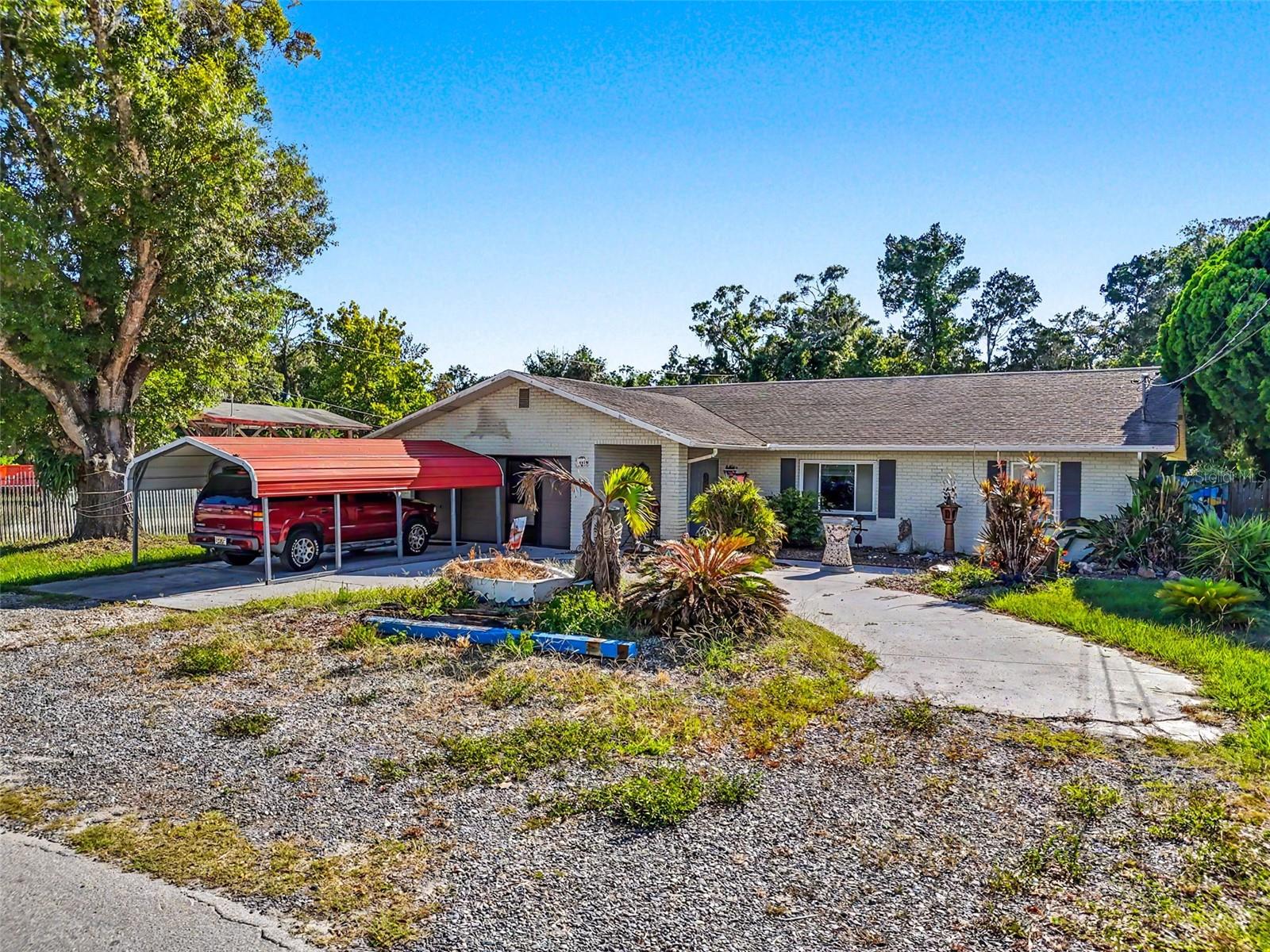 GARDEN HILL - Residential