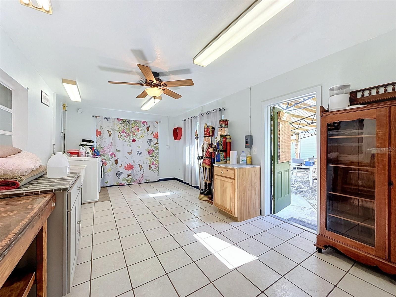 GARDEN HILL - Residential