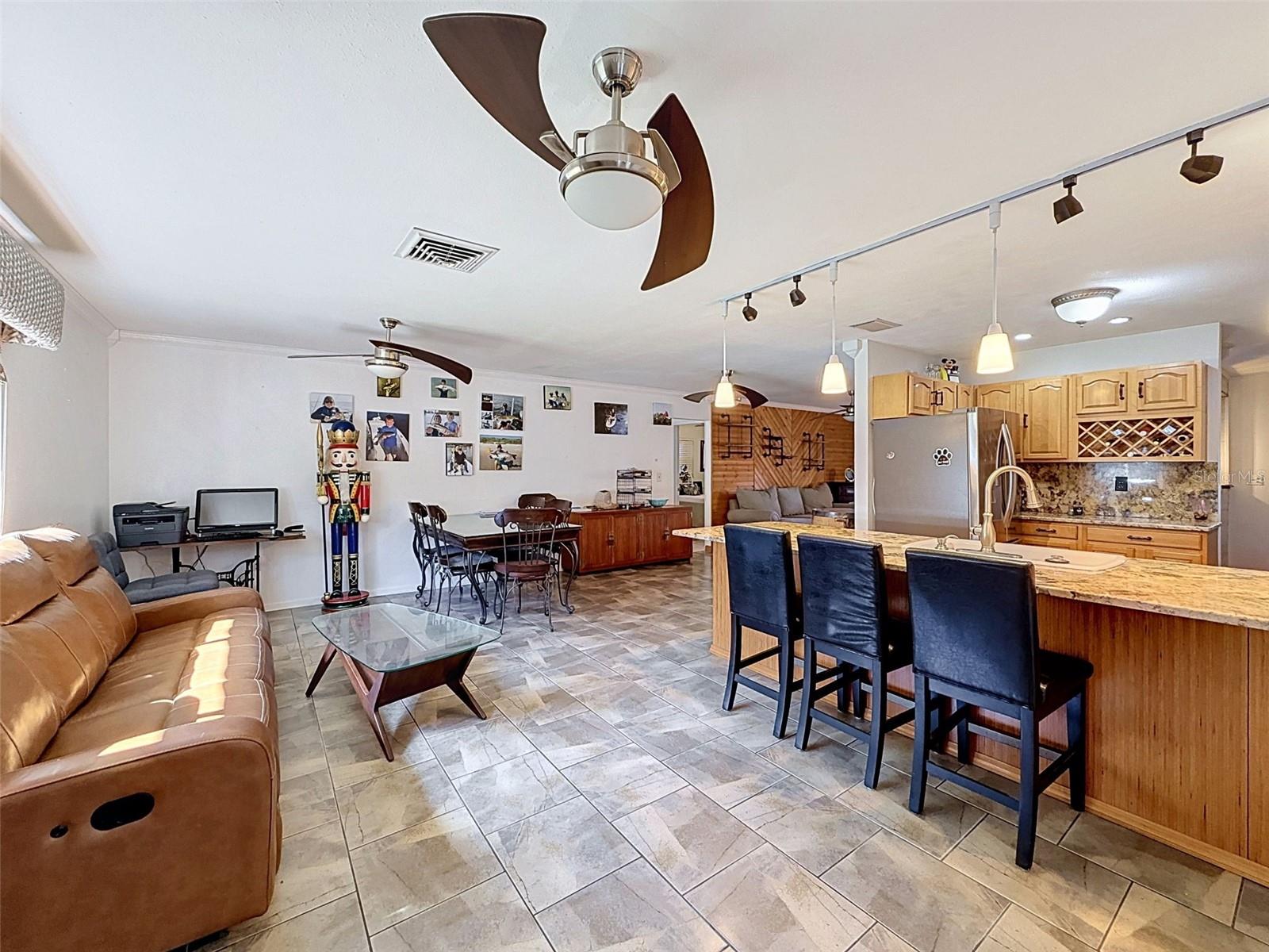 GARDEN HILL - Residential