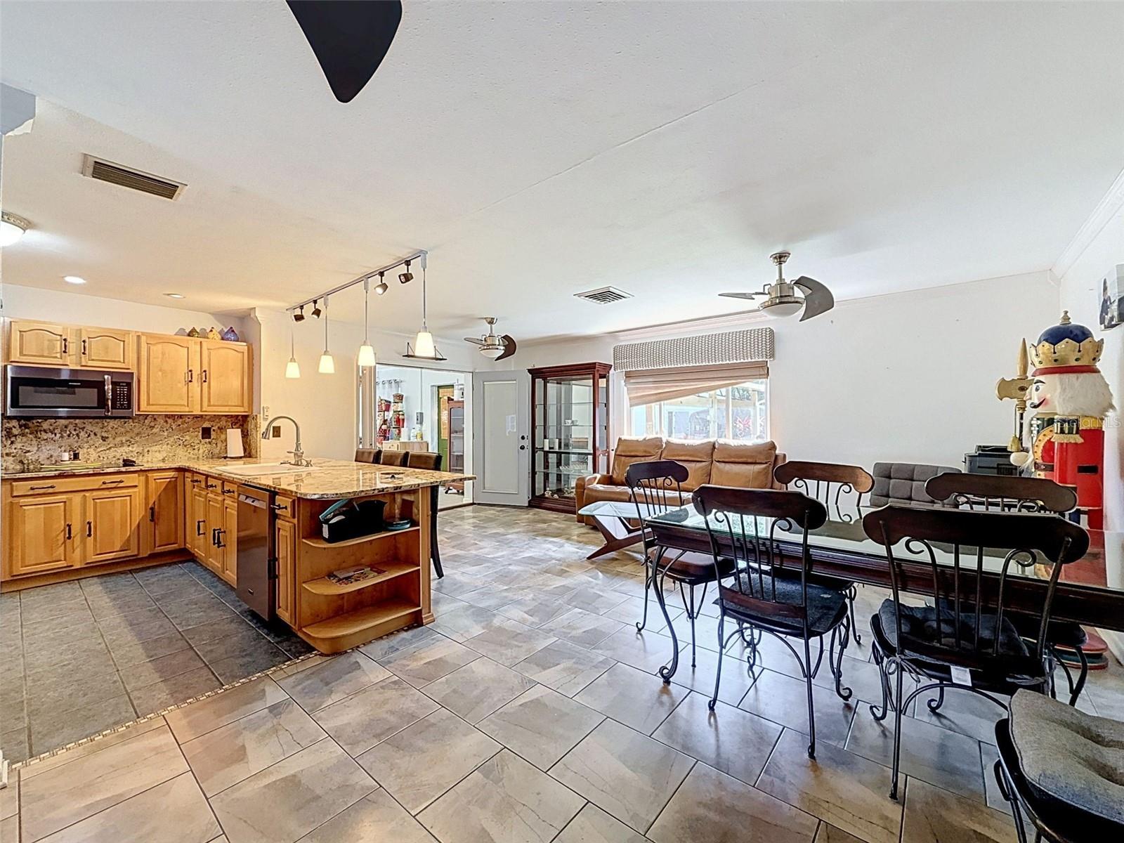 GARDEN HILL - Residential