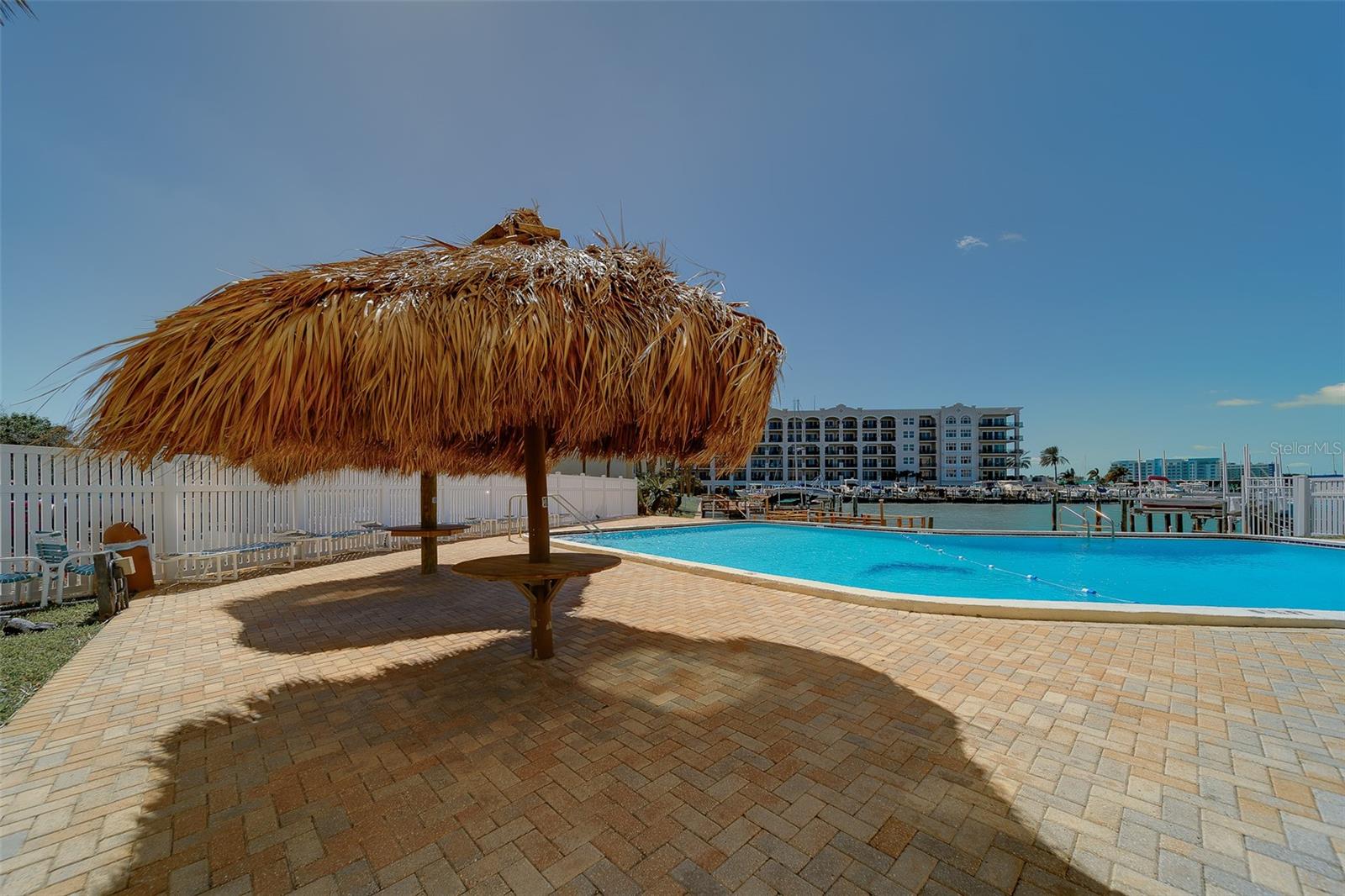 DOLPHIN COVE CLEARWATER - Residential