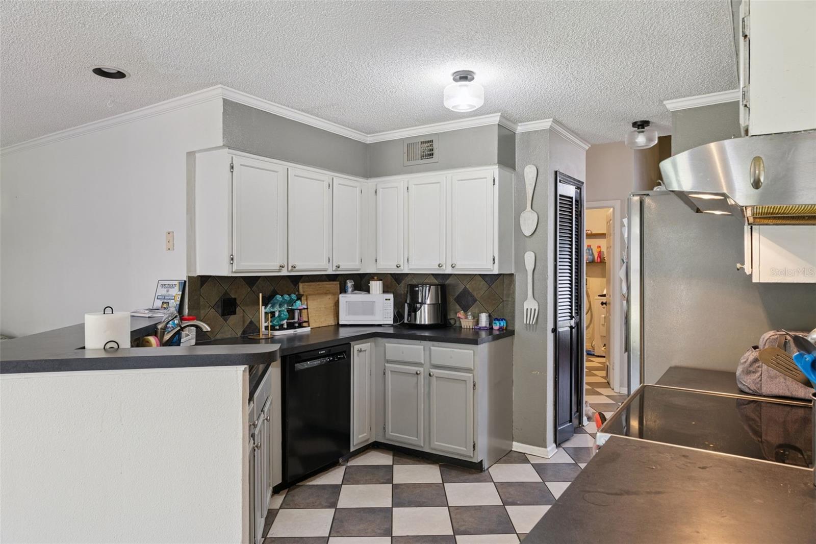 HAMPTON PARK - Residential
